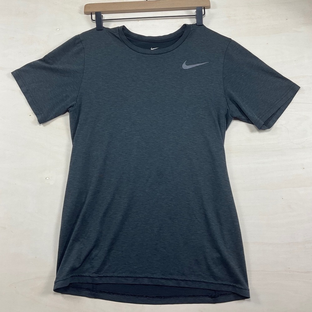 Nike Dri-FIT Training Shirt Mens Small Charcoal Grey Heather Performance Tee